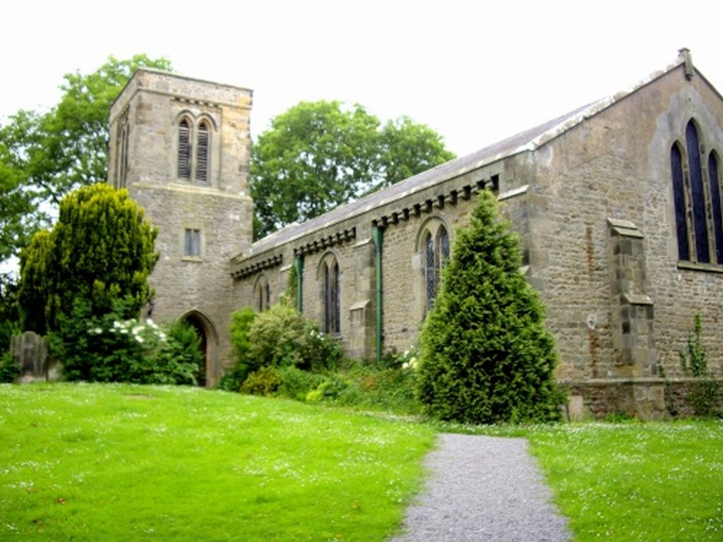St Cuthbert and St Mary Churchyard, Barton